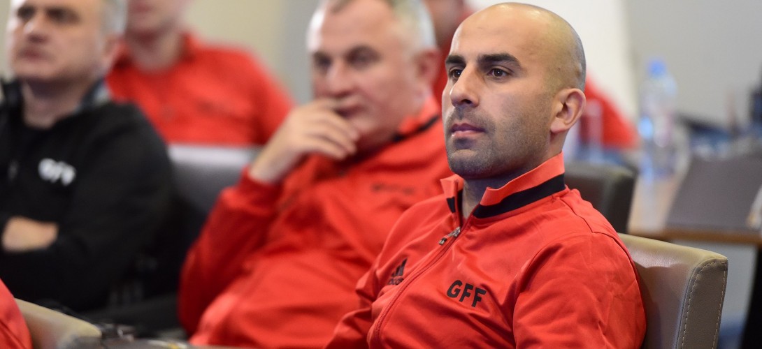 A Head Coach of Locomotive attending PRO Licence Course 