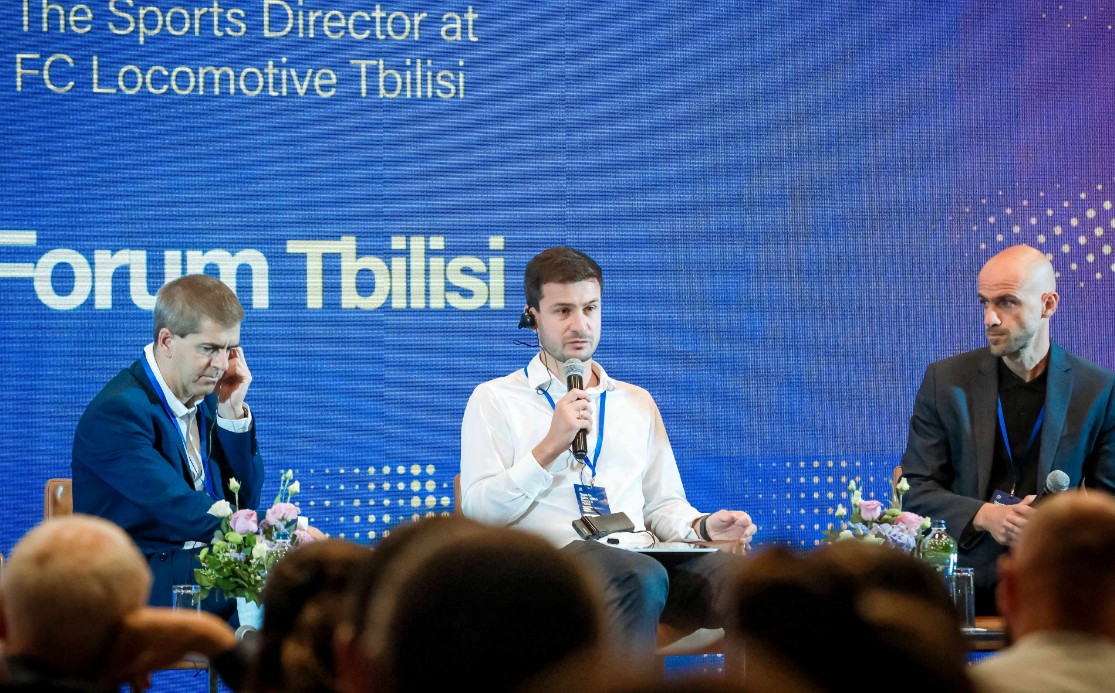 ლოკოს სპორტული დირექტორი ნიკა ჭანტურია Sports Education Forum-ის ერთ-ერთი სპიკერი იყო